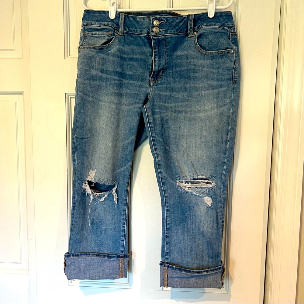 American Eagle Super Stretch Artist Crop           Size 16 Regular Low Rise